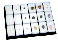 Drahé kameny v krabičkách