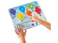 Skládáme barvy a tvary na senzorické podložce